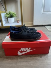 Size 8 - Dr. Martens 9G54