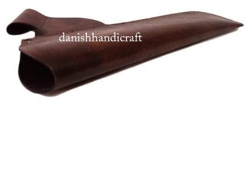 Medieval leather quiver