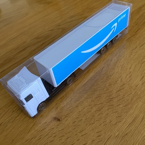 Model amazon prime - model, lorry