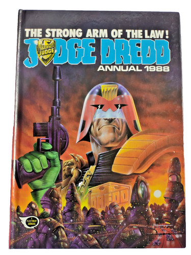 2000ad judge dredd - judge, annual