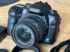 Sigma SD14 with Sigma Zoom