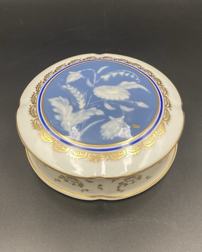 Limoges porcelain candy box - , mt