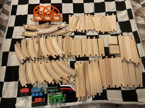 X70 pieces ikea wooden train - x70,