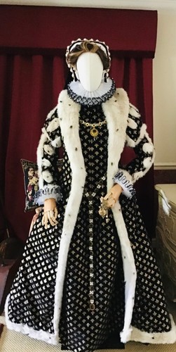 Stunning elizabethan costume - elizabethan,
