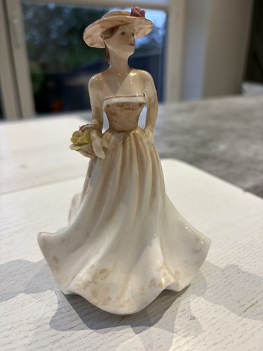 Coalport figurines meryl - figurines.,