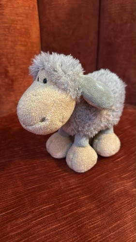 Nici grey jolly - jolly, standing