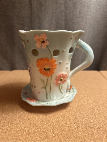 Yankee candle tea cup candle