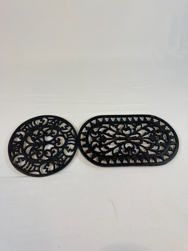 Vintage cast iron - cast, trivets