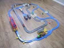 tomy trackmaster thomas the