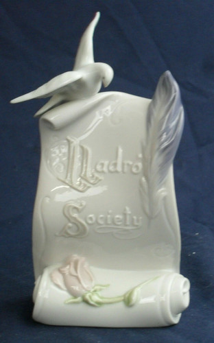 Lladro collectors society bird - collectors,