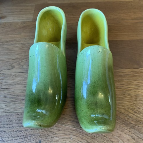 Pair ceramic 19cm victorian - pair,