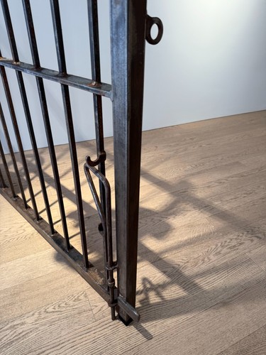 Cast iron gate 145 x - cast, 200