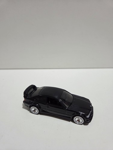 Hot wheels premium fast - premium, &