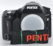 Pentax K200D Body Body 10.2 MP DSLR Camera 5871 Shutter Currently Good #1Q