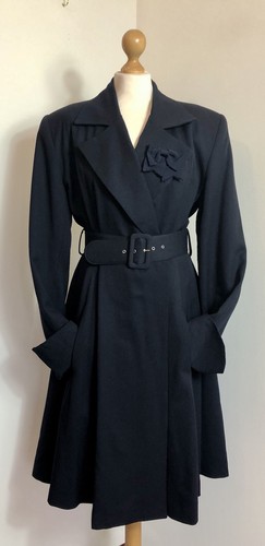 Glamorous vintage 1980s - glamorous,