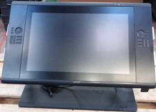 WACOM Cintiq 24HD Touch 24"