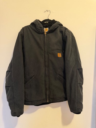 Black vintage carhartt jacket