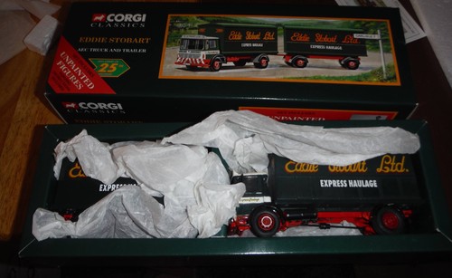 Corgi aec truck trailor - -,