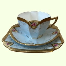 Stunning Vintage Shelley Queen