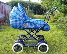 Swallow/Cosatto Avanti Lusso 2 in 1 Pram/Pushchair Stunning Blue check vintage