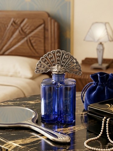 Vintage cobalt blue glass - blue,