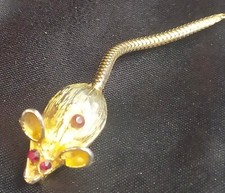 VINTAGE Small Mouse Brooch