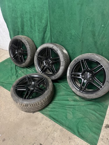 Mercedes class w204 amg - mercedes, 18"