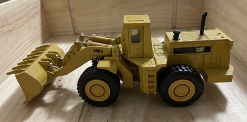 Ertl caterpillar 988b - 1/50,