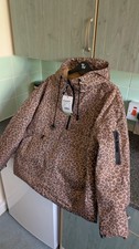 Puffit Women's Windbreaker