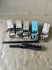 Delapena Junior Hone, Honing