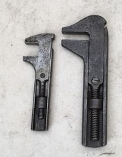2 x VINTAGE ADJUSTABLE STEEL SPANNERS 16.5cm AND 1 x 12cm