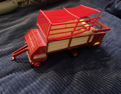 Britianpöttinger erntewagen - britianpöttinger, i