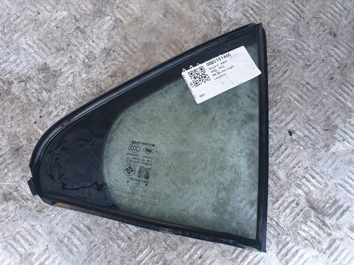 Mg3 quarter window - mg3, glass