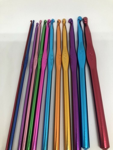 Metal crochet hook sizes 2mm - metal,