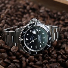 Rolex Submariner Date | 1996 | 40mm | Box | Ref. 16610