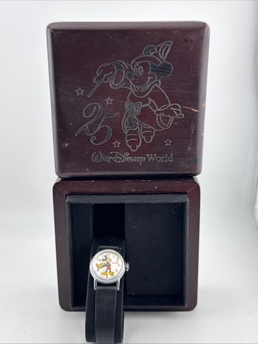 Ingersoll mickey mouse wind - mouse, up