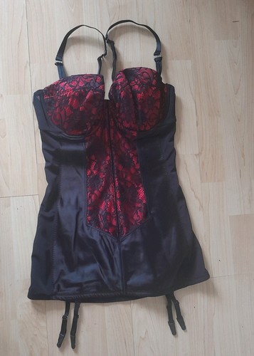 Senza red and black - red, basque
