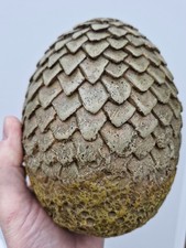 Game of Throwns Dragon Egg 18cms Tall