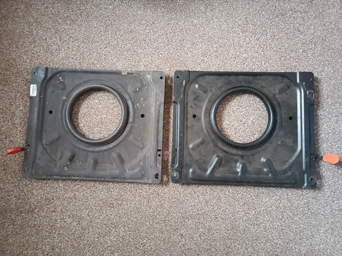 Captain swivel seat bases - captain,