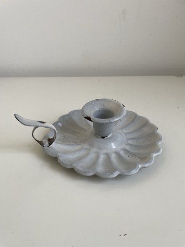 Vintage scalloped enamel