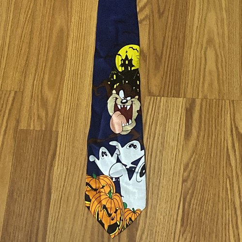 Looney tunes halloween - tunes,