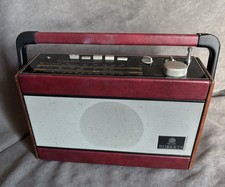 Roberts R701 AM/FM Radio