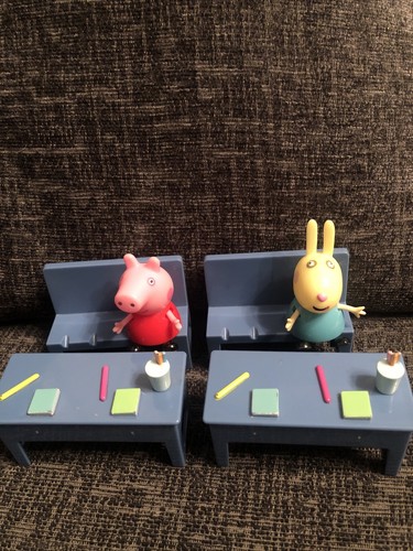 Peppa pig school classroom - pig,