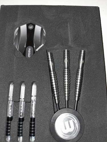 Winmau sniper style darts - style, 2