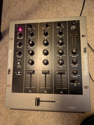 Numark mixer 3 - m4, dj