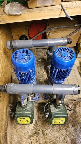 Pair industrial bore hole - bore, deep