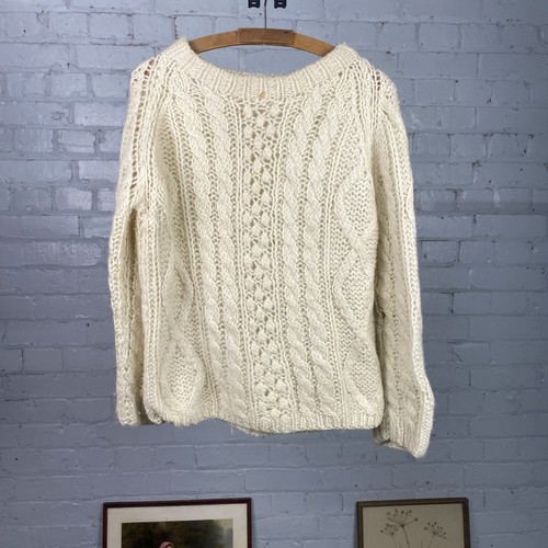 Vintage hand knit - aran, cable