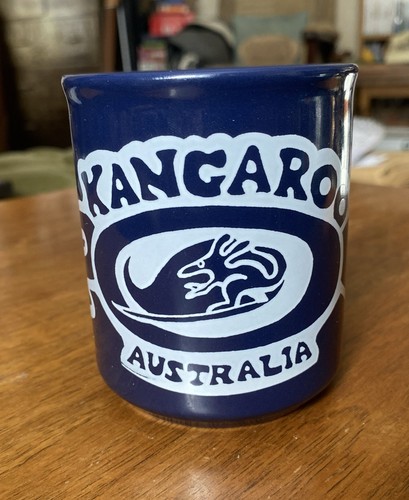Kangaroo poo australia - poo,