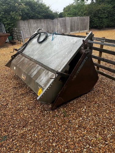 Rotary road brush and - 2.4m,