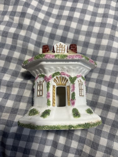 Coalport thatched cottage - thatched, fine